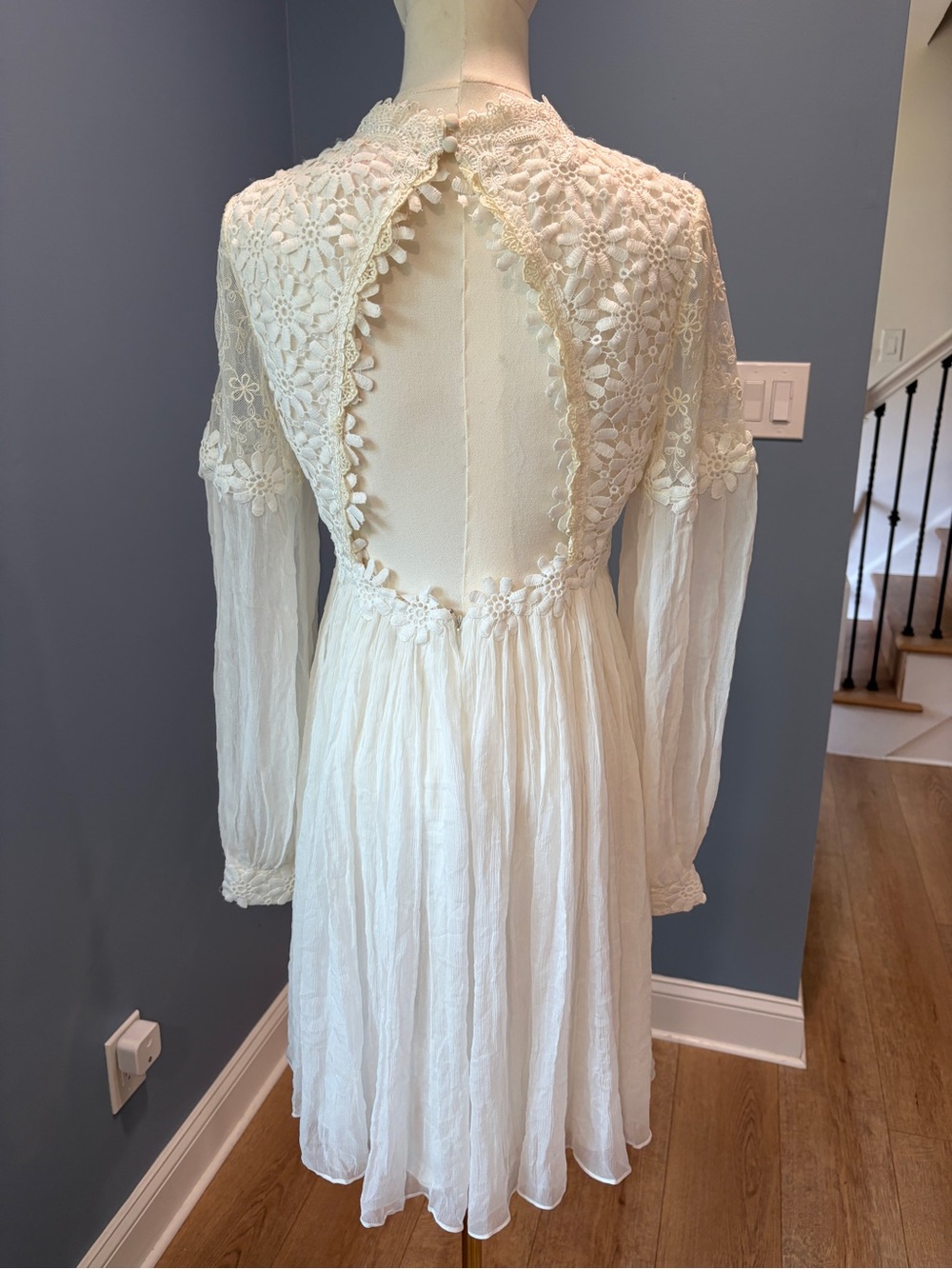 Free People Lou Lou Babydoll Dress NWT Ivory Lace Open Back Size 8 - Picture 7 of 13